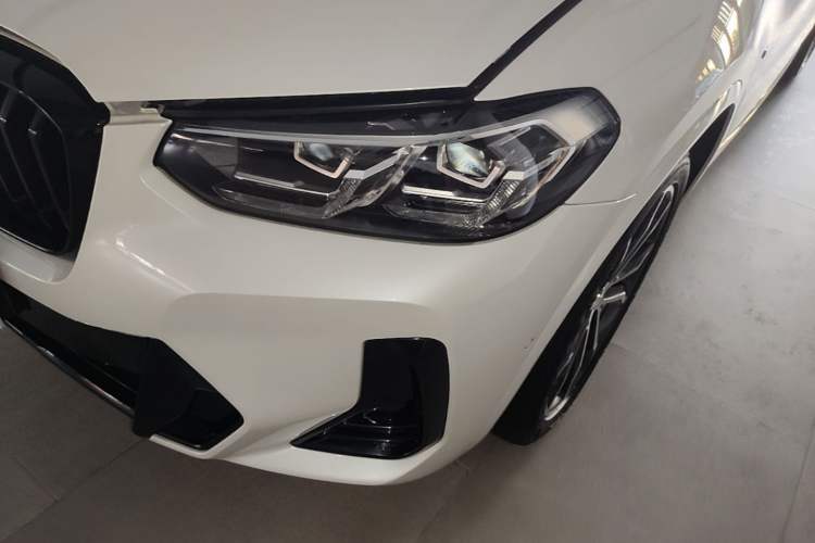 Used BMW X3 2022 Second Facelift xDrive30i Leading Edition M Night Sky Package Left Front Headlight