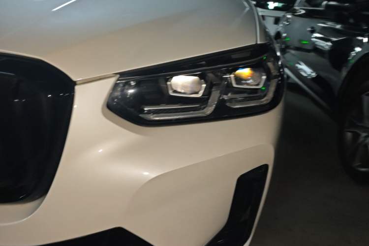 Used BMW X3 2022 xDrive30i Luxury Model M Night Sky Package Left Front Headlight