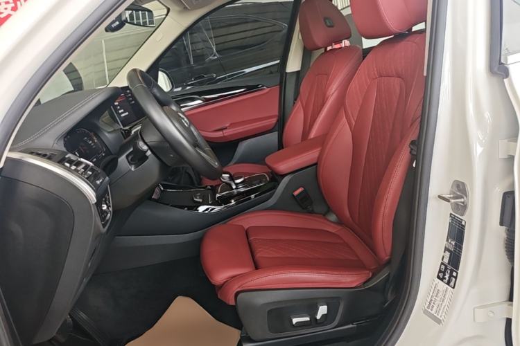 Used BMW X3 2022 Restyled xDrive25i M Sport Package Left Front Seat