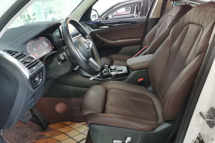 Used BMW X3 2022 Restyled xDrive25i M Sport Package Left Front Seat