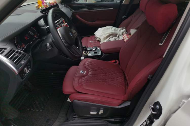 Used BMW X3 2022 xDrive25i M Sport Package Left Front Seat