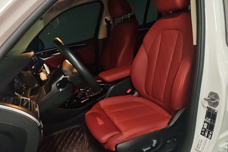 Used BMW X3 2022 xDrive25i M Sport Package Left Front Seat