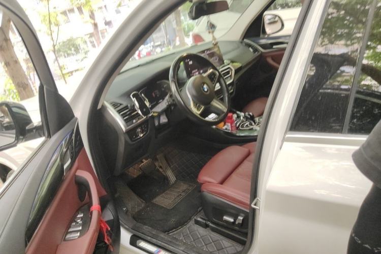 Used BMW X3 2022 xDrive25i M Sport Package Left Front Seat