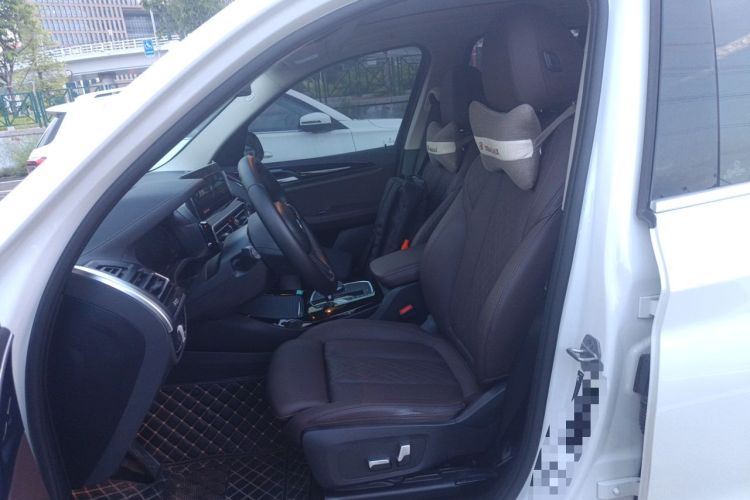 Used BMW X3 2022 xDrive25i M Sport Package Left Front Seat