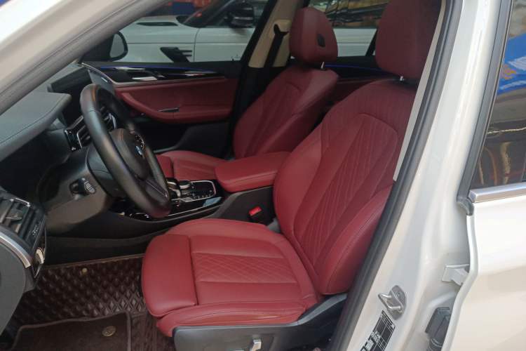 Used BMW X3 2022 xDrive25i M Sport Package Left Front Seat