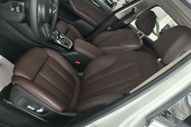 Used BMW X3 2022 Restyled xDrive25i M Sport Package Left Front Seat