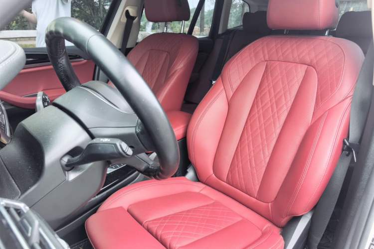 Used BMW X3 2022 xDrive25i M Sport Package Left Front Seat