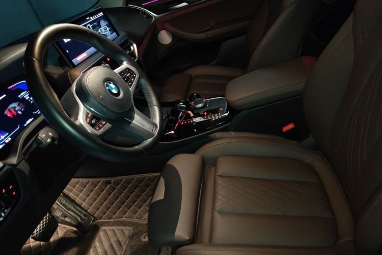 Used BMW X3 2022 Facelift xDrive30i Luxury Edition M Night Edition Package Left Front Seat