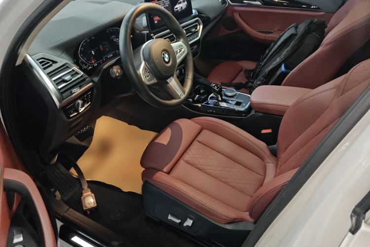 Used BMW X3 2022 Restyled xDrive25i M Sport Package Left Front Seat