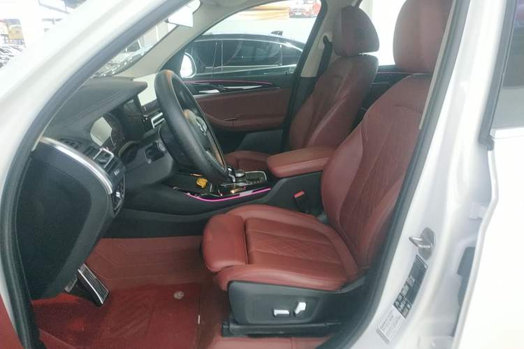 Used BMW X3 2022 Restyled xDrive25i M Sport Package Left Front Seat