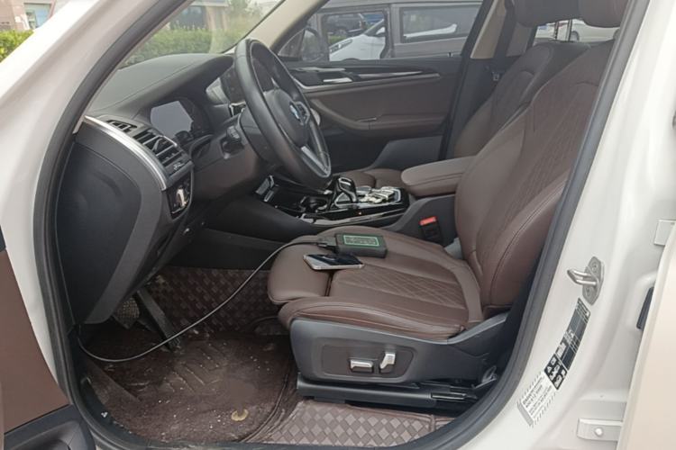 Used BMW X3 2022 xDrive25i M Sport Package Left Front Seat