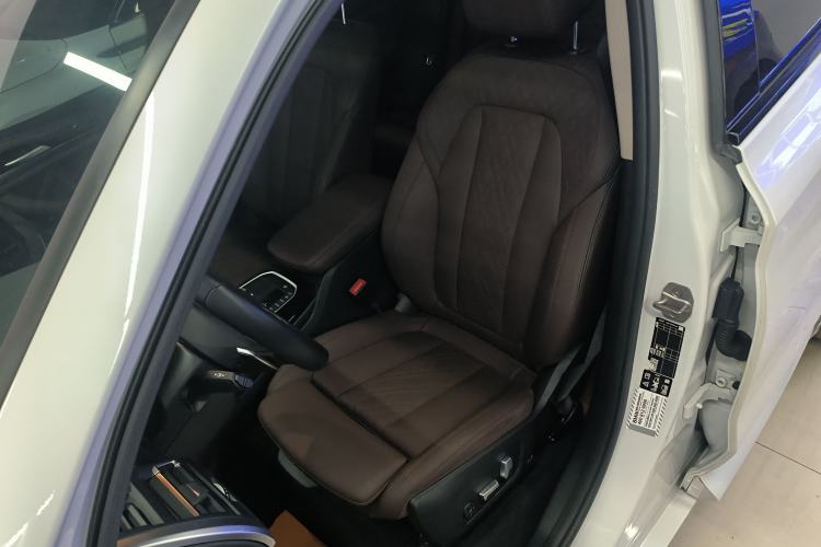 Used BMW X3 2022 Facelift xDrive30i Luxury Edition M Night Edition Package Left Front Seat