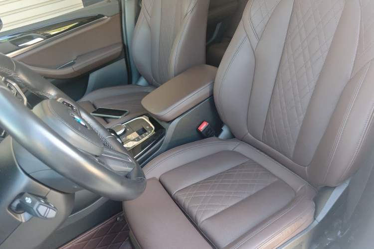Used BMW X3 2022 xDrive25i M Sport Package Left Front Seat
