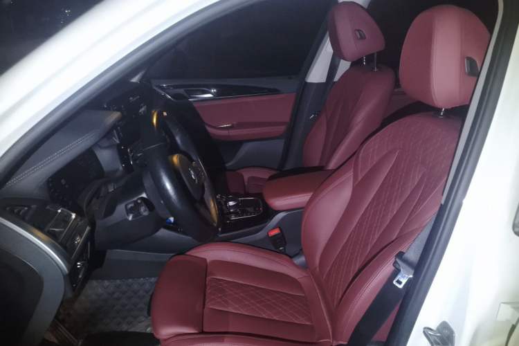 Used BMW X3 2022 xDrive25i M Sport Package Left Front Seat