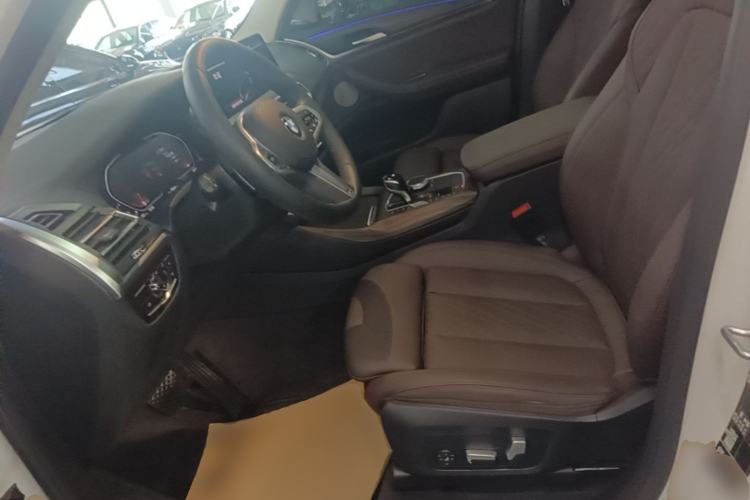 Used BMW X3 2022 Facelift xDrive30i Luxury Edition M Night Edition Package Left Front Seat