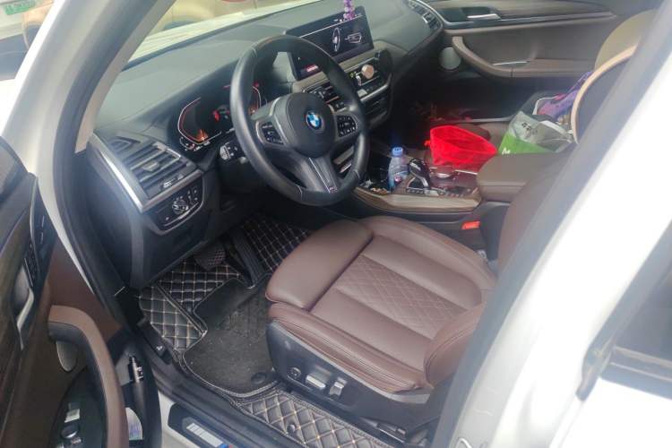 Used BMW X3 2022 Facelift xDrive30i Luxury Edition M Night Edition Package Left Front Seat