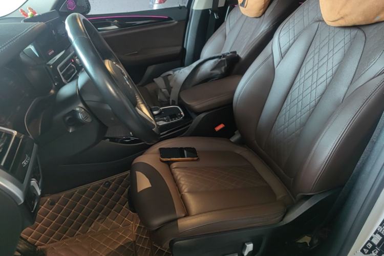 Used BMW X3 2022 xDrive25i M Sport Package Left Front Seat