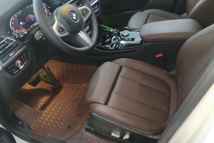 Used BMW X3 2022 xDrive25i M Sport Package Left Front Seat