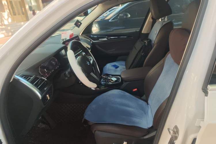 Used BMW X3 2022 xDrive25i M Sport Package Left Front Seat