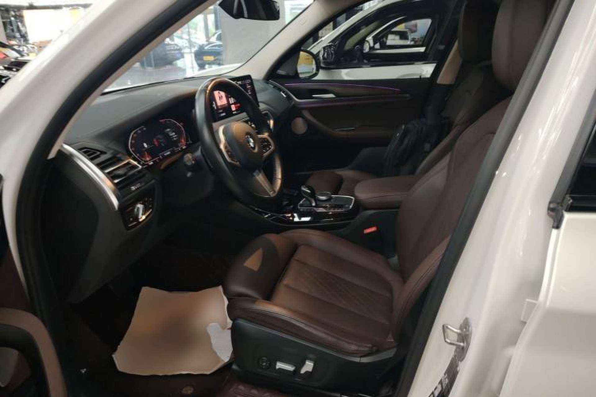 Used BMW X3 2022 Second Facelift xDrive30i Leading Edition M Night Sky Package Left Front Seat