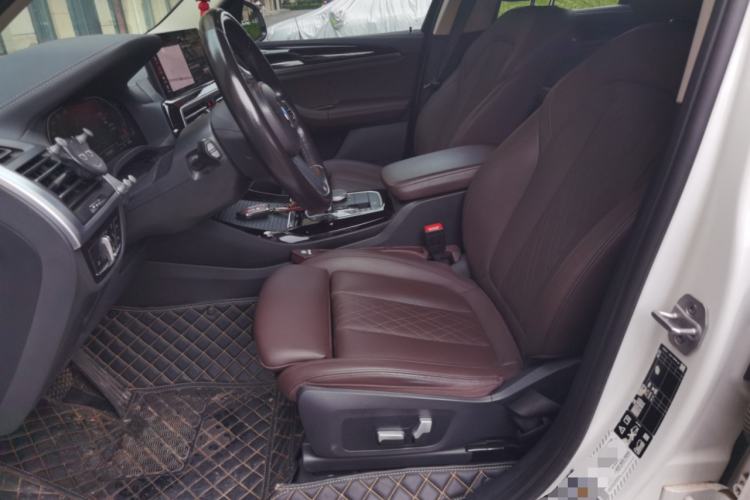 Used BMW X3 2022 xDrive25i M Sport Package Left Front Seat