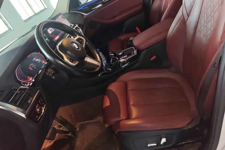 Used BMW X3 2022 xDrive25i M Sport Package Left Front Seat