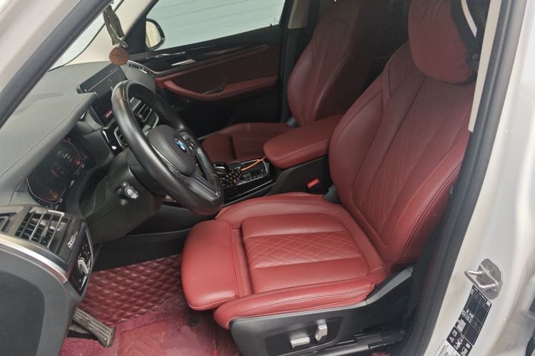 Used BMW X3 2022 xDrive25i M Sport Package Left Front Seat