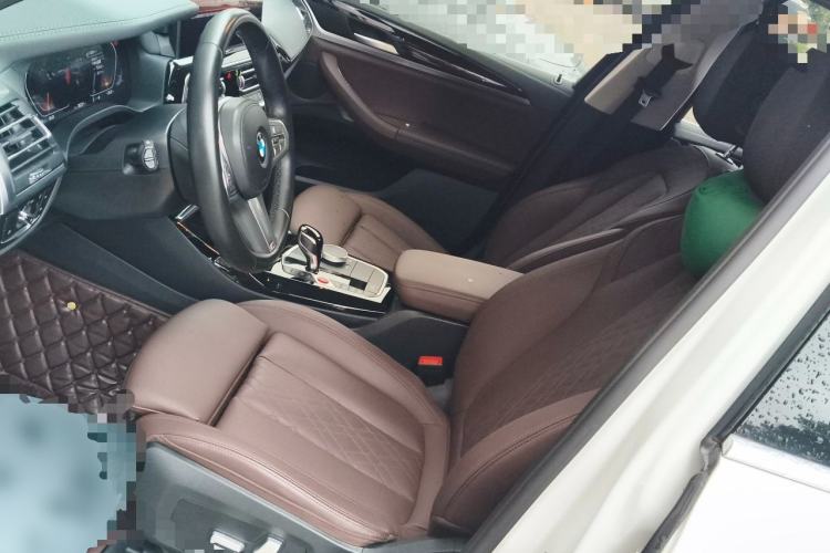 Used BMW X3 2022 Restyled xDrive25i M Sport Package Left Front Seat