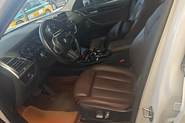 Used BMW X3 2022 xDrive25i M Sport Package Left Front Seat
