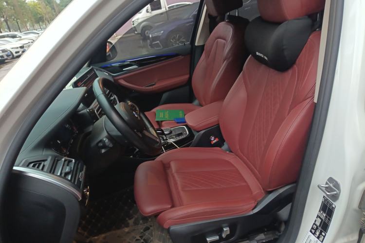 Used BMW X3 2022 Restyled xDrive25i M Sport Package Left Front Seat