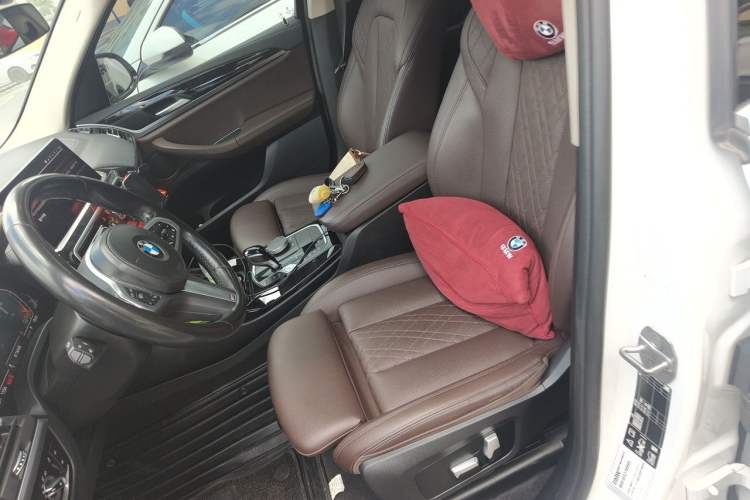 Used BMW X3 2022 xDrive25i M Sport Package Left Front Seat