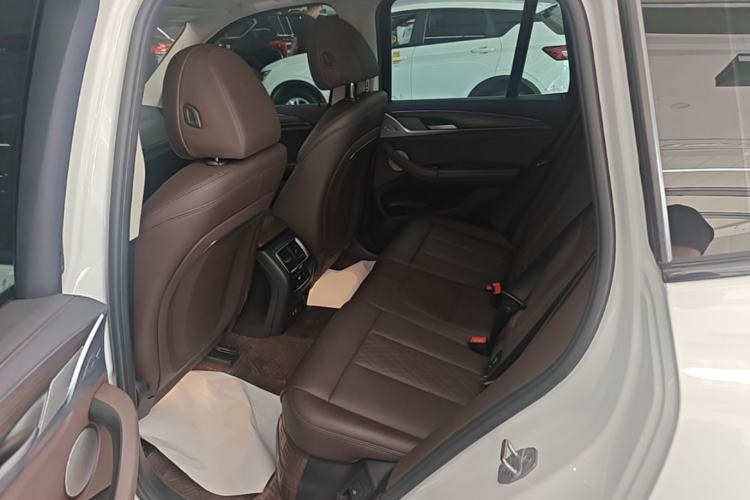Used BMW X3 2022 xDrive30i Luxury Model M Night Sky Package Left Rear Seat