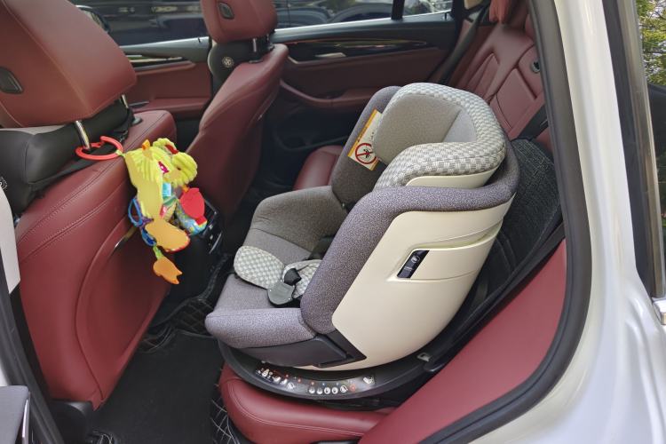 Used BMW X3 2022 Restyled xDrive25i M Sport Package Left Rear Seat