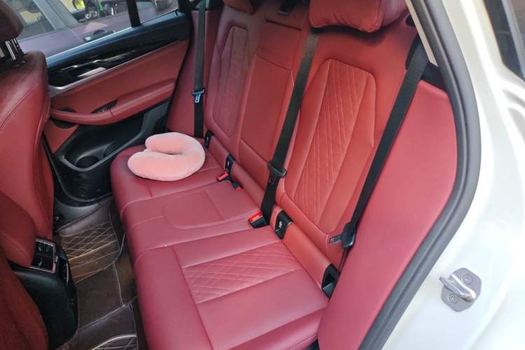 Used BMW X3 2022 xDrive25i M Sport Package Left Rear Seat