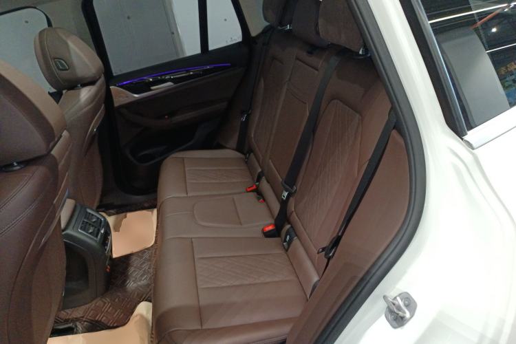 Used BMW X3 2022 Restyled xDrive25i M Sport Package Left Rear Seat