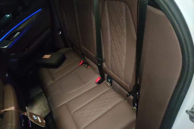 Used BMW X3 2022 Facelift xDrive30i Luxury Edition M Night Edition Package Left Rear Seat