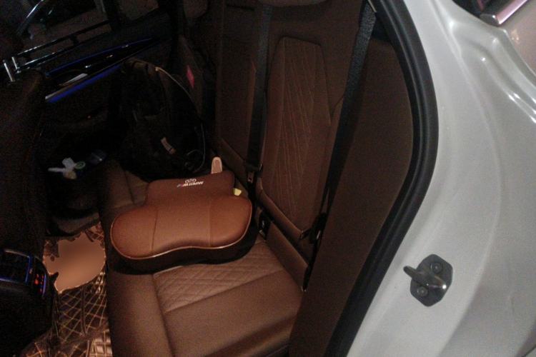 Used BMW X3 2022 Restyled xDrive25i M Sport Package Left Rear Seat