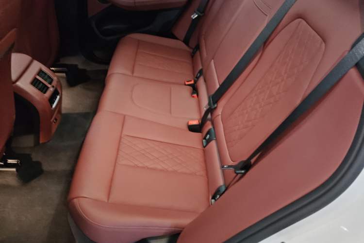 Used BMW X3 2022 Restyled xDrive25i M Sport Package Left Rear Seat
