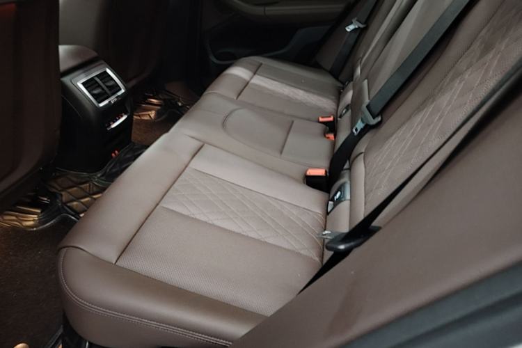 Used BMW X3 2022 xDrive25i M Sport Package Left Rear Seat