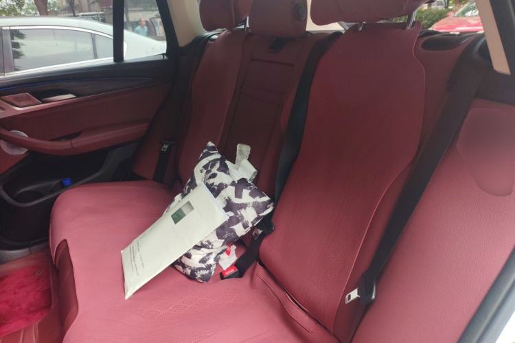 Used BMW X3 2022 Second Facelift xDrive30i Leading Edition M Night Sky Package Left Rear Seat