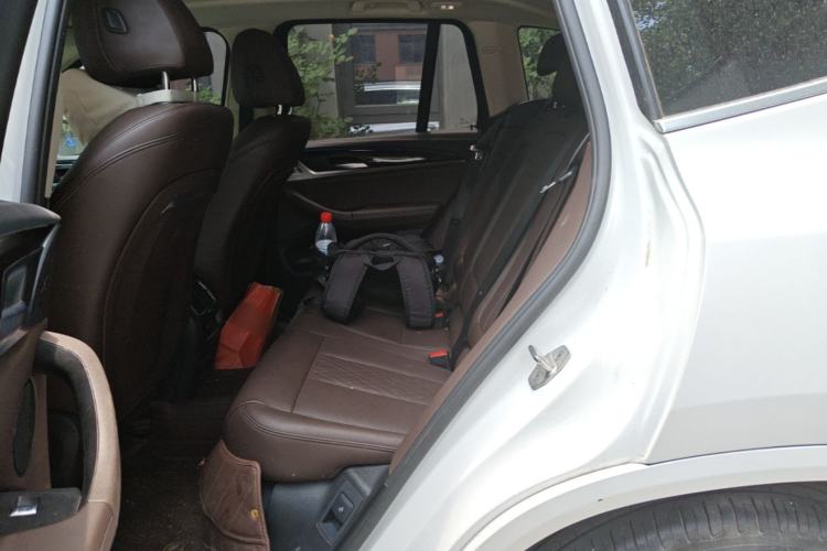 Used BMW X3 2022 Restyled xDrive25i M Sport Package Left Rear Seat
