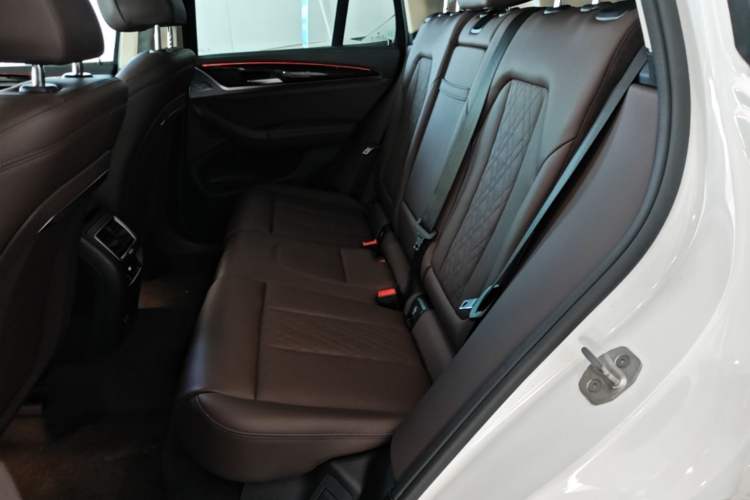 Used BMW X3 2022 Restyled xDrive25i M Sport Package Left Rear Seat