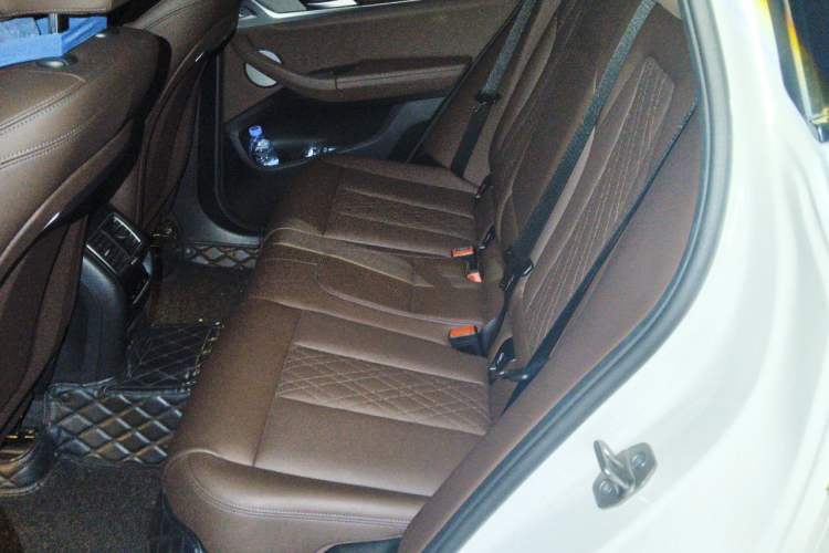 Used BMW X3 2022 xDrive30i Luxury Model M Night Sky Package Left Rear Seat