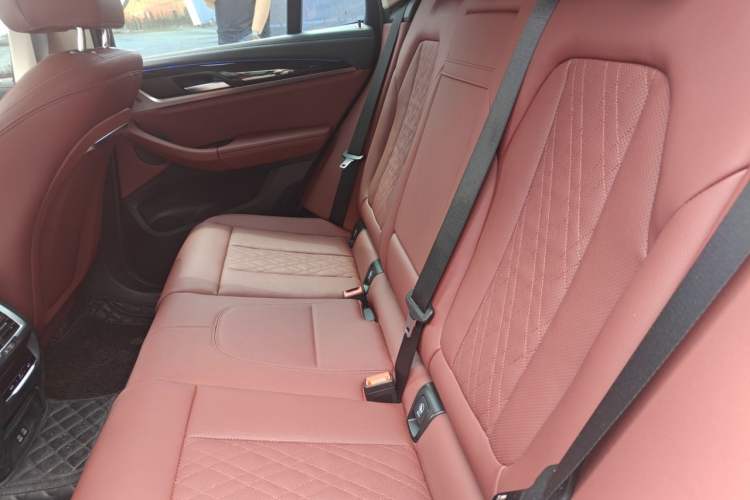 Used BMW X3 2022 xDrive25i M Sport Package Left Rear Seat