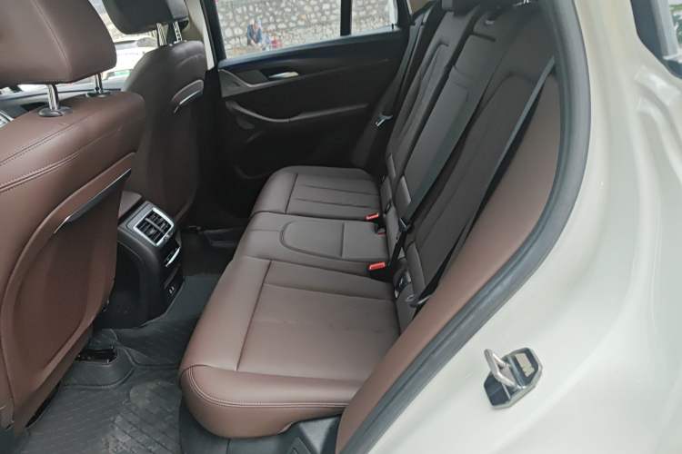 Used BMW X3 2022 xDrive30i Luxury Model M Night Sky Package Left Rear Seat