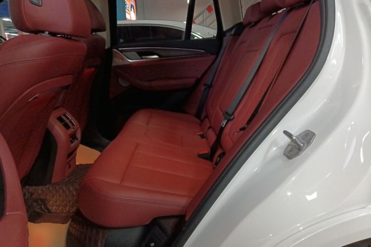 Used BMW X3 2022 Second Facelift xDrive30i Leading Edition M Night Sky Package Left Rear Seat