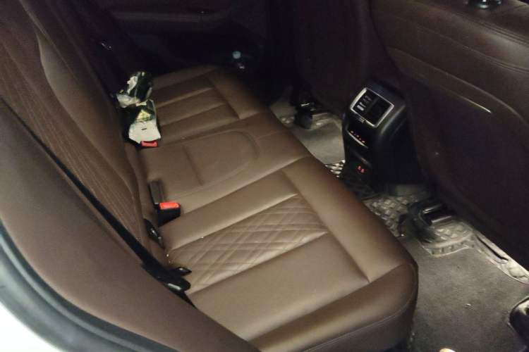 Used BMW X3 2022 xDrive25i M Sport Package Left Rear Seat