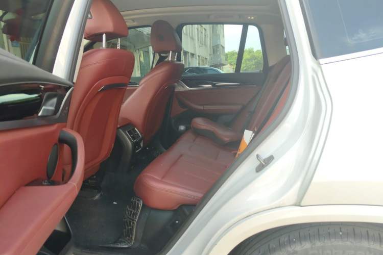 Used BMW X3 2022 xDrive25i M Sport Package Left Rear Seat