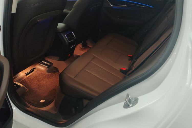 Used BMW X3 2022 Restyled xDrive25i M Sport Package Left Rear Seat