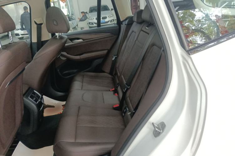 Used BMW X3 2022 xDrive30i Luxury Model M Night Sky Package Left Rear Seat